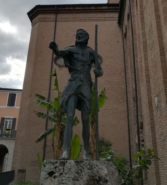 Foto di Scultura di San Giovanni Battista